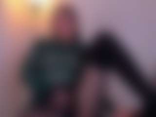 adelaindiamond's Live Sex Cam Show