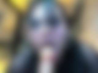 Live cam show with adelaindiamond - Blue Eyes on Cam Slut