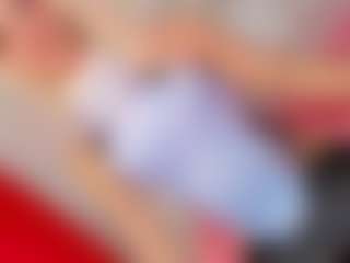 isabellasweet777's Live Sex Cam Show