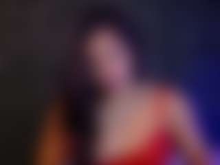 MAGIIC-BRUNETTE's Live Sex Cam Show