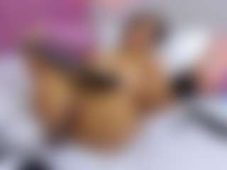 Megansaaenz's Live Sex Cam Show