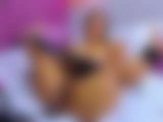 Megansaaenz's Live Sex Cam Show