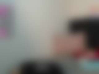 Live cam show with PanteraWhite - Brown Eyes on Soda Cam