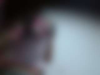 Live cam show with PanteraWhite - Average on TeamSkeetLive