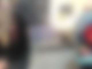 Live cam show with PanteraWhite - Average on 1on1-livenow
