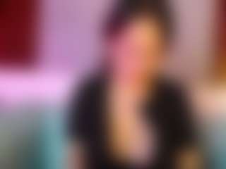 Live cam show with Sara-Harris7 - Drinking on crypto-cams