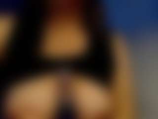 Live cam show with Sara-Harris7 - Butt Plug on Chatstar