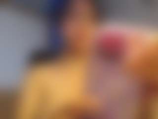 Live cam show with Sara-Harris7 - Blue Eyes on Mixed Magazine Live