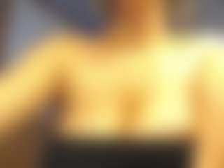 Live cam show with Sara-Harris7 - Butt Plug on SinfulBabes