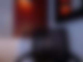 Live cam show with Sara-Harris7 - Facial Piercings on madthumbs