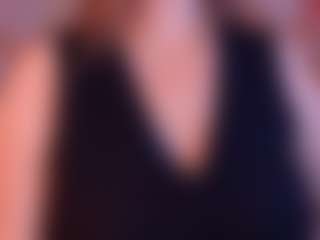 Live cam show with Sara-Harris7 - Lush Blonde Hair on Camsoda