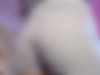 Live cam show with Sara-Harris7 - Butt Plug on camgirlchat.live