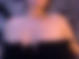 Live cam show with Sara-Harris7 - Bedroom on TeamSkeetLive