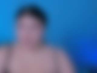 Live cam show with amanda-striking - Blue Eyes on AdultVida.com