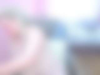 Live cam show with Ammy - Upskirt on intimatelivegirls.com