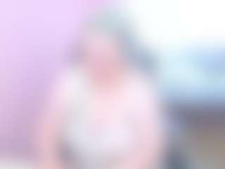 Live cam show with Ammy - Thick on CamSextacy
