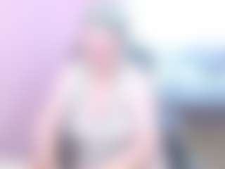Live cam show with Ammy - Blue Eyes on livesexfox.com