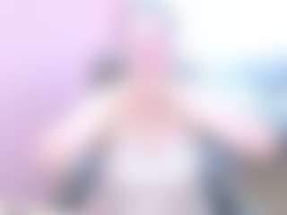 Live cam show with Ammy - Moaning on Pornisteam.com