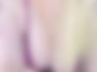 Live cam show with Ammy - Middle Aged on Camsoda