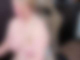 Live cam show with Ammy - Dirty Talk on mypornchat.com