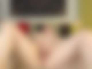 Live cam show with Ammy - Blonde Hair Middle Aged on Camsoda