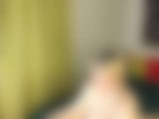 Live cam show with Ammy - Moaning on Camsoda