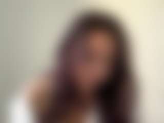 Live cam show with Lina - Asian Teen (18+) on Uber Horny