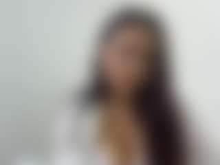 Live cam show with Lina - Public Brown Hair on SpankPalCams