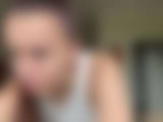 Live cam show with Lina - Creampie on CamClone