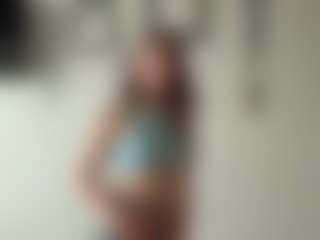 Live cam show with Lina - Full Nudity on Camsoda