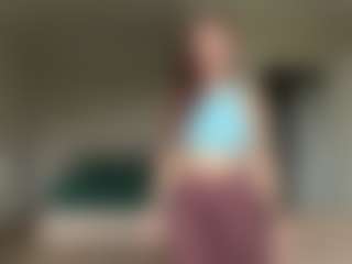 Lina's Live Sex Cam Show