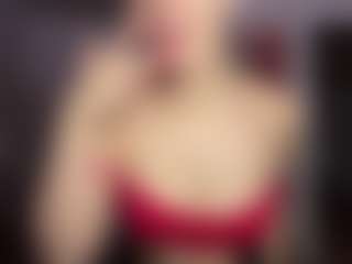 Lina's Live Sex Cam Show