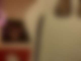 Live-camshow met JuliaShyyy - Mistress op Camsoda