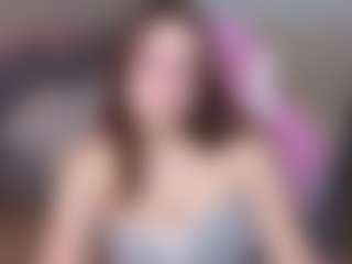Live cam show with JuliaShyyy - Shower on sexylive.show