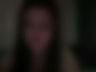 Live cam show with Marry - Oil on Chatstar