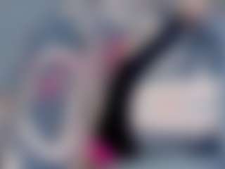 Live cam show with Lisaalexsa - Dominant on Mixed Magazine Live