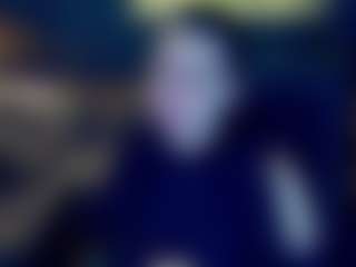 LiviaSshy's Live Sex Cam Show