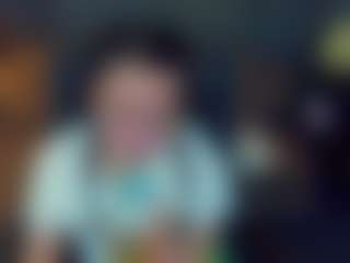 LiviaSshy's Live Sex Cam Show