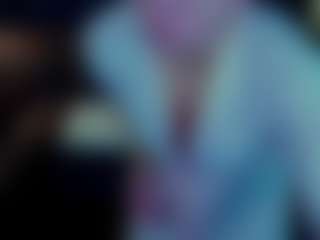 LiviaSshy's Live Sex Cam Show