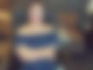 LiviaSshy's Live Sex Cam Show