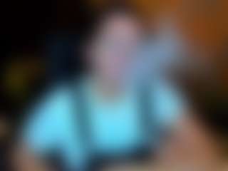 LiviaSshy's Live Sex Cam Show