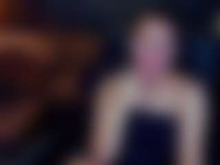 LiviaSshy's Live Sex Cam Show