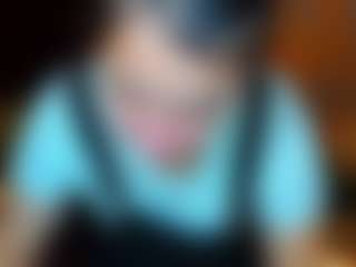 LiviaSshy's Live Sex Cam Show