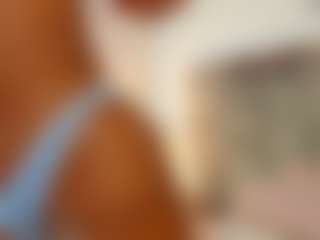 Mia-ebony1