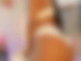 Live cam show with mia-ebony1 - Drinking on Dolls Live