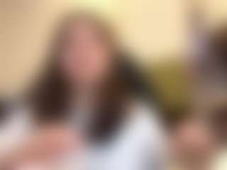 RoxannTools's Live Sex Cam Show