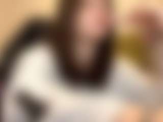 RoxannTools's Live Sex Cam Show