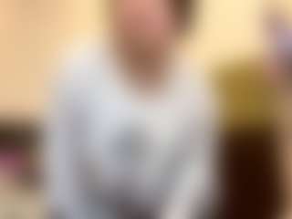 RoxannTools's Live Sex Cam Show