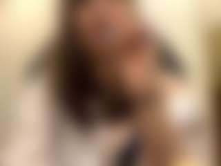 Live cam show with RoxannTools - Fingering Young Adult on AdultVida.com