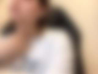 RoxannTools's Live Sex Cam Show